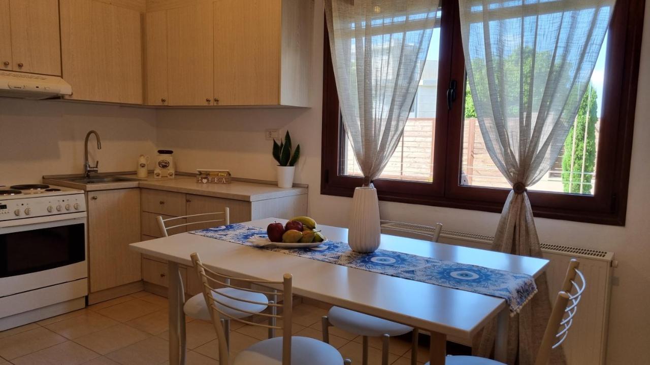 Cypress Garden House Apartment Gazi Luaran gambar