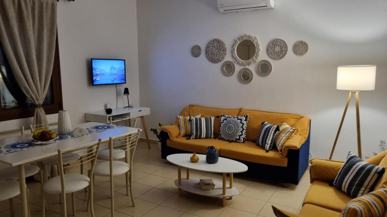Cypress Garden House Apartment Gazi Luaran gambar